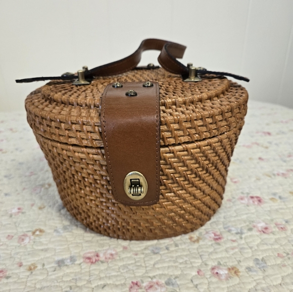 Patricia Nash Handbags - Patricia Nash Basket Purse